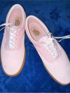 Vans Women’s Light Pink Low-Top Canvas Sneakers with Gum Sole M10/W11